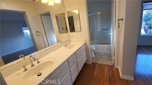 Building Photo - 14880 Honey Ct