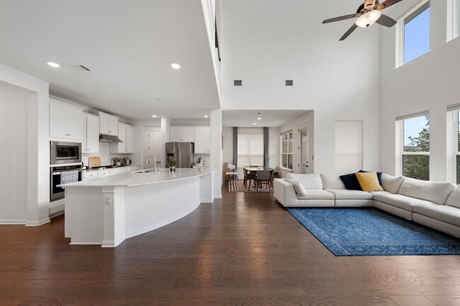 Building Photo - 7624 Alouette Dr