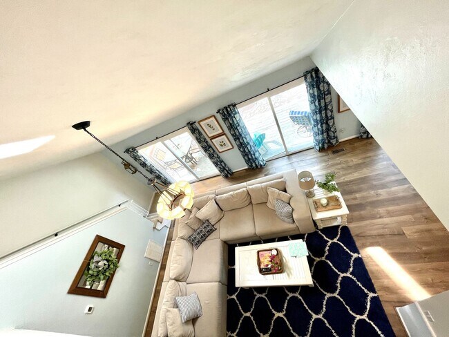 Building Photo - Spacious 6 bedroom home in Virginia Beach