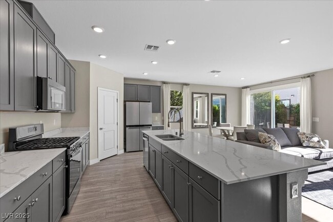 Building Photo - 4181 Nopal Serrano Ave