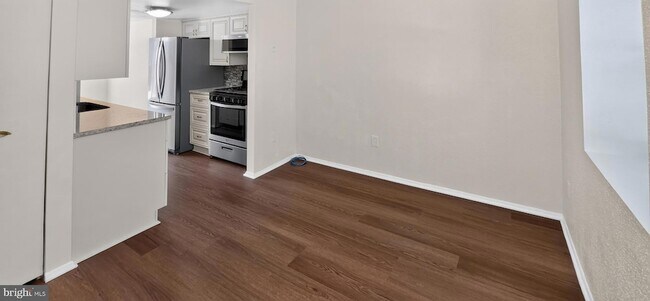 Building Photo - 5449 Mystic Ct