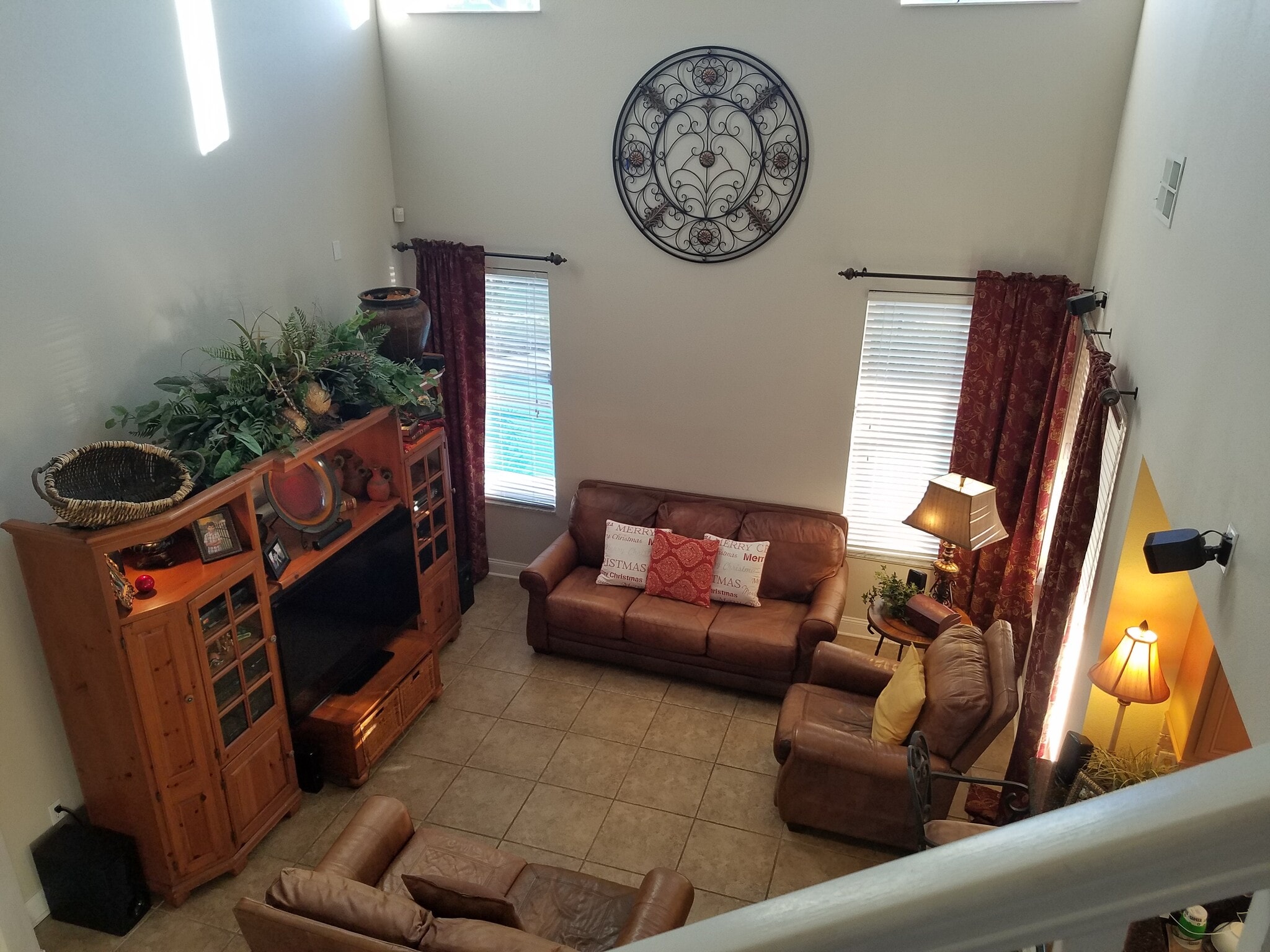 Family Room - 737 Seneca Meadows Rd