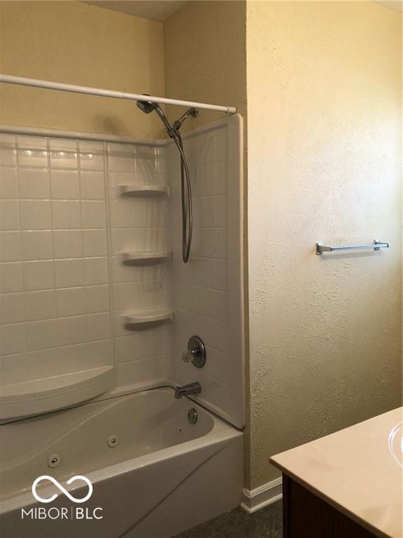 Building Photo - 105 Winding Way