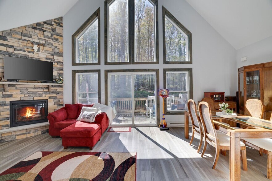 Building Photo - 1121 Cobblewood Rd