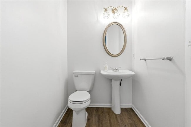 Building Photo - 1709 Caswell Pkwy