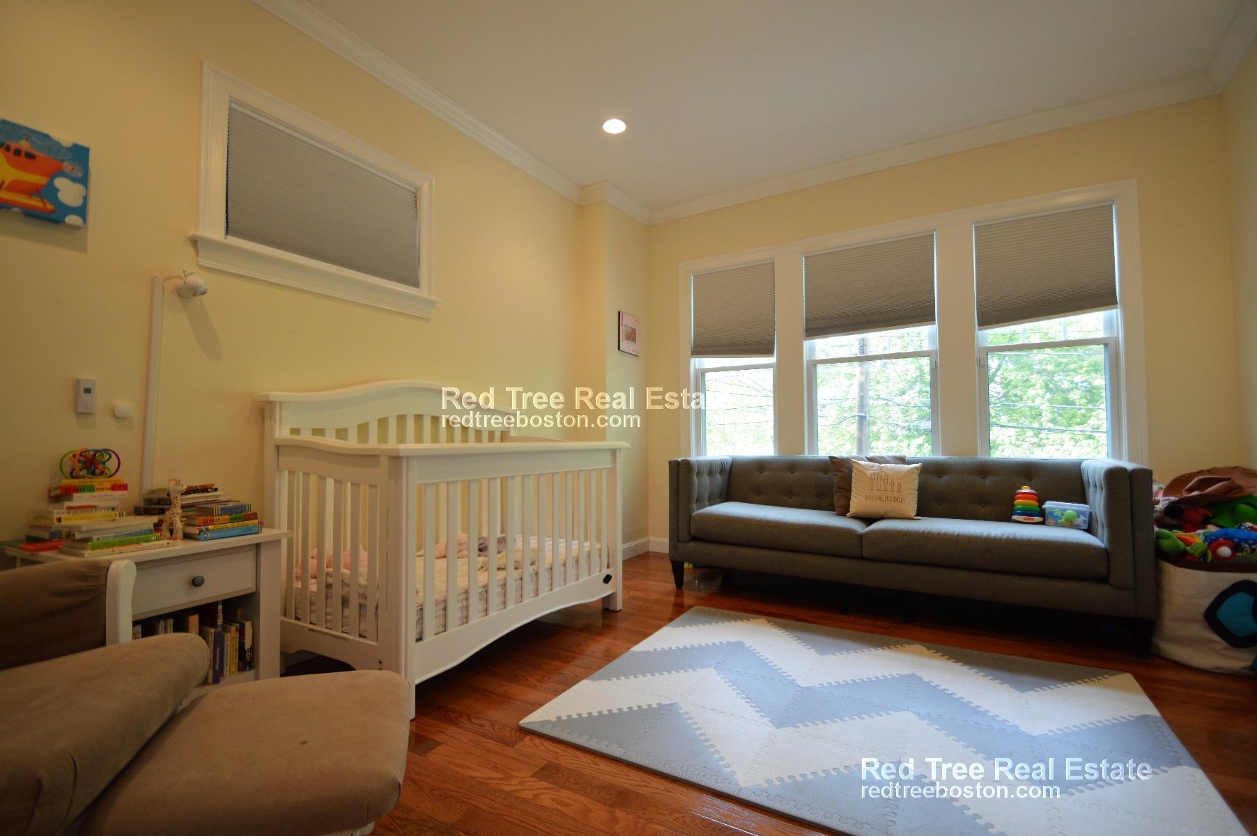 Building Photo - 222 Winchester St