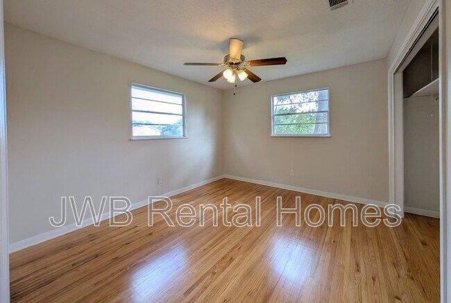 Building Photo - 5091 Somersby Rd