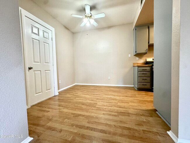 Building Photo - 2827 W Avenue K 12