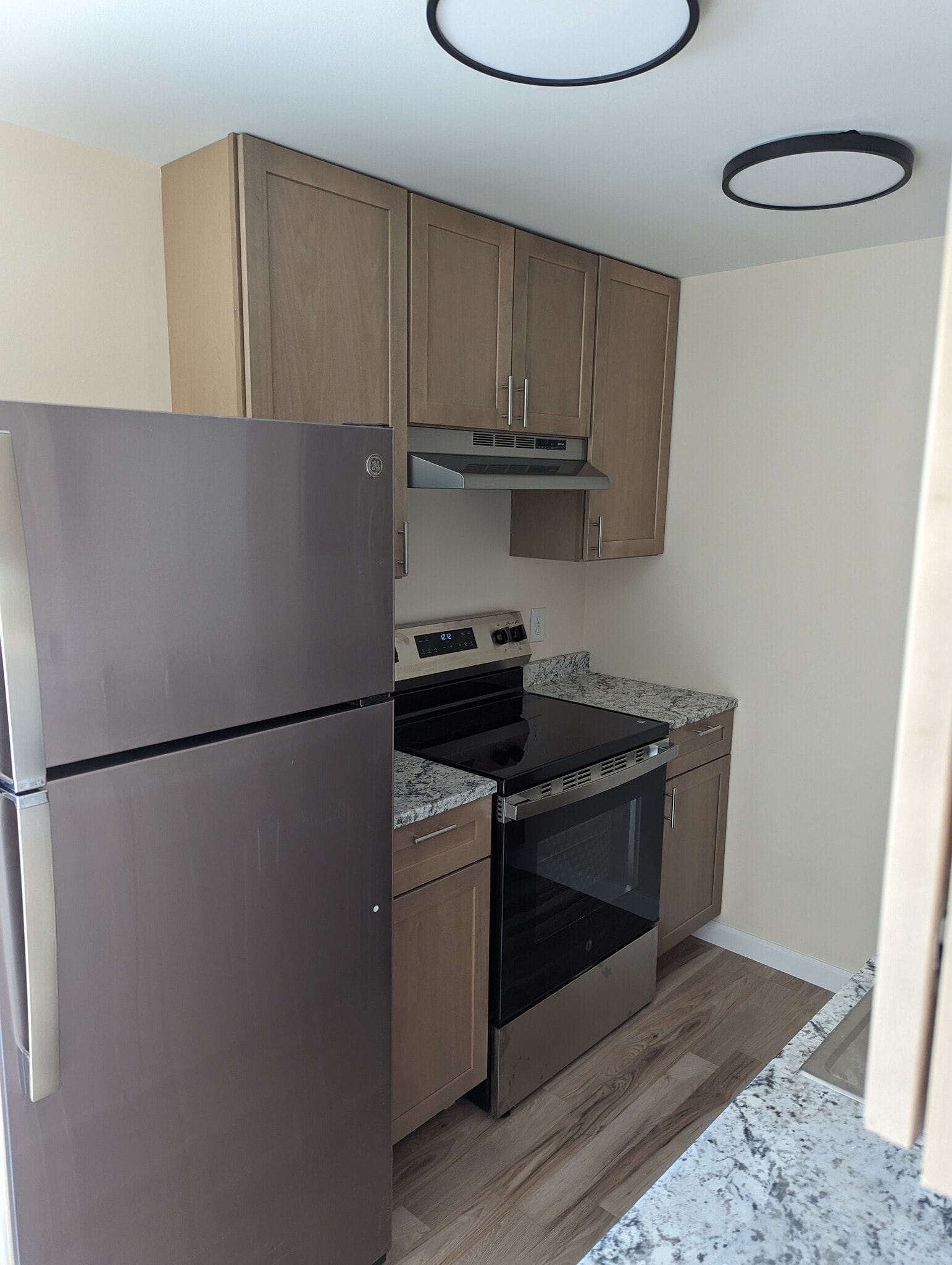 Building Photo - 59 Flynn Ave