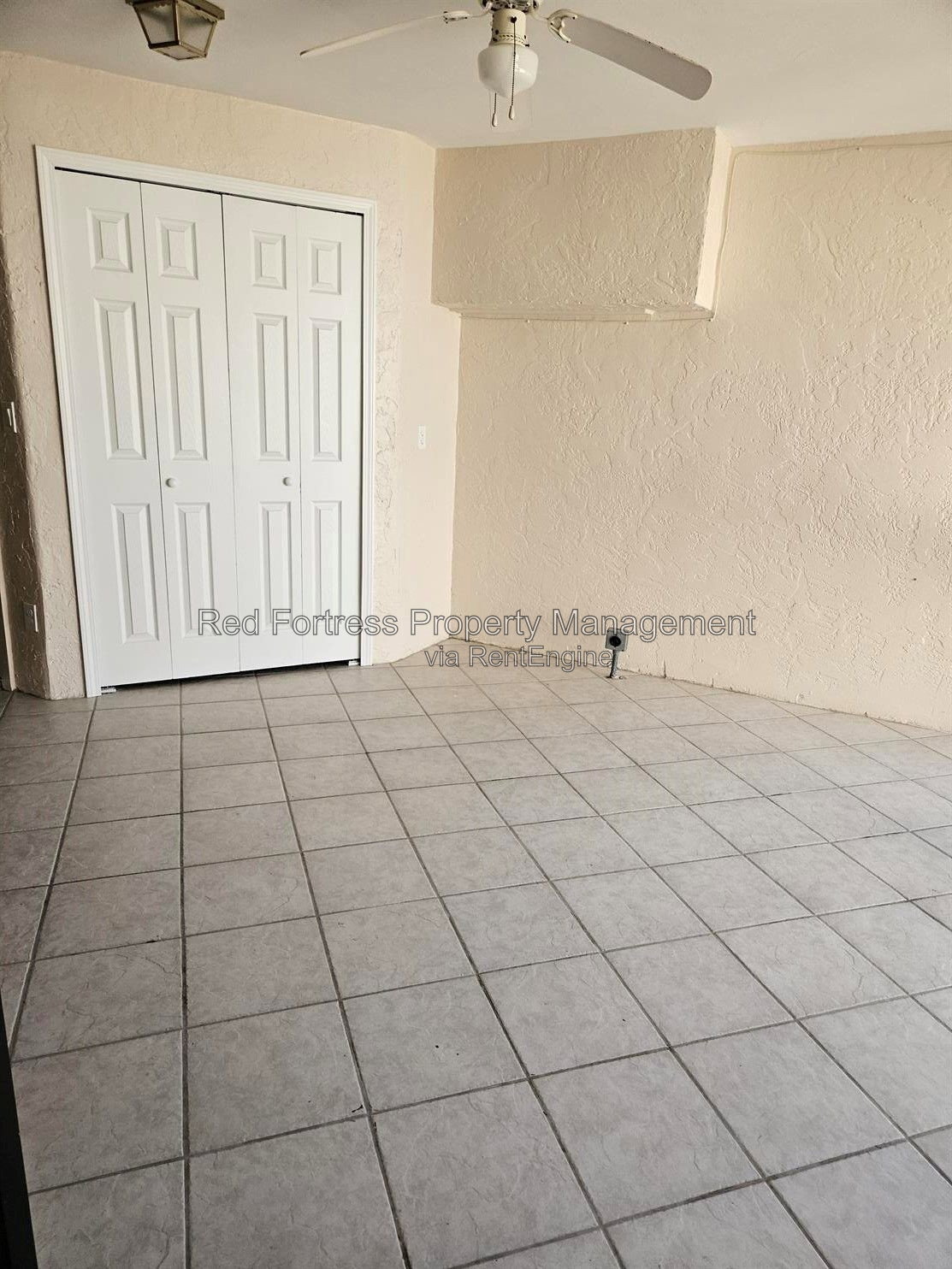 Building Photo - 17020 Golfside Cir