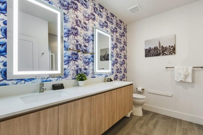 Building Photo - 17407 Hidden Forest Dr