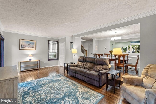 Building Photo - 11633 Sun Cir Way