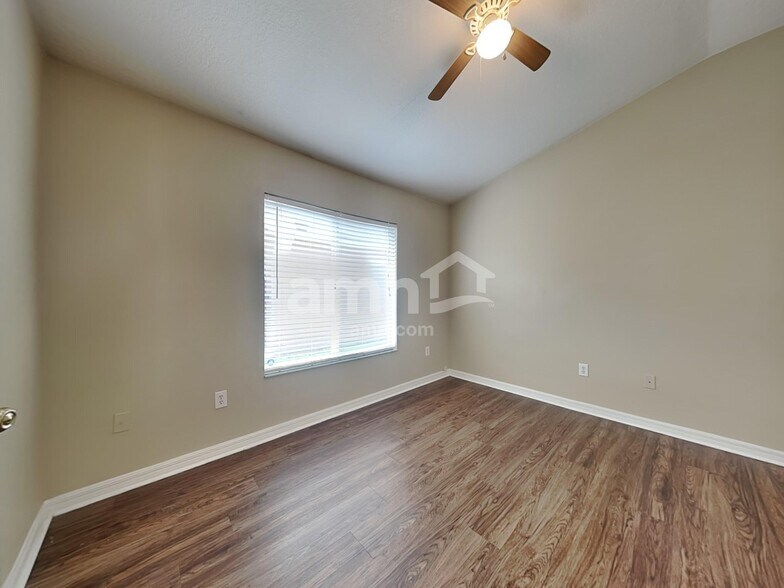 Building Photo - 6821 Aramon Ct