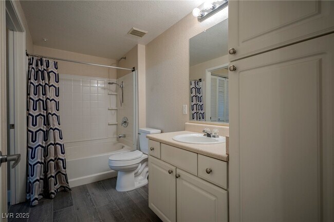 Building Photo - 9000 S Las Vegas Blvd