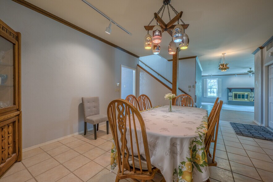 Building Photo - 2611 N Kentucky Ave