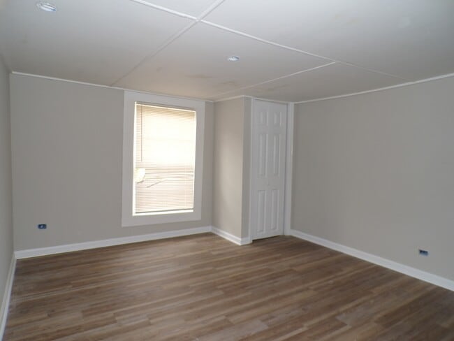 Building Photo - 3314 Avenue C