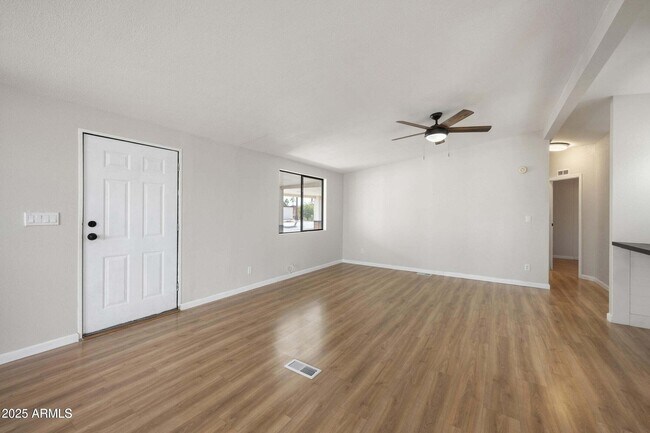 Building Photo - 3500 S Tomahawk Rd