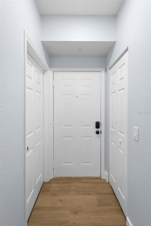 Building Photo - 822 Camargo Way