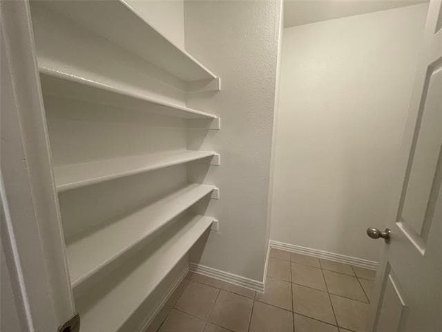 Building Photo - 3124 S Cherry Ln