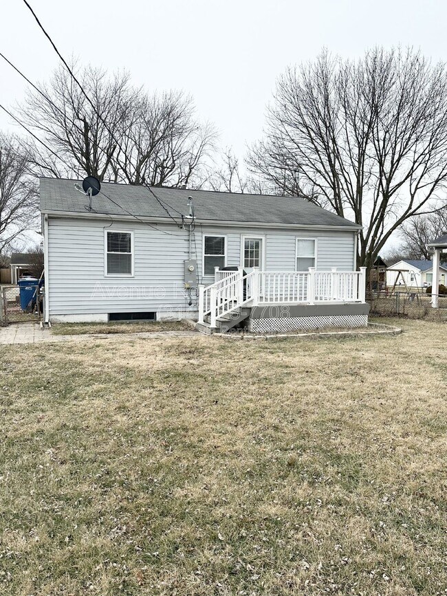 Building Photo - 12154 Parkwood Pl