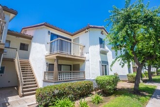 Building Photo - 3550 Sunset Ln