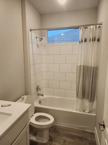 Building Photo - 1600 Razorbill Rd