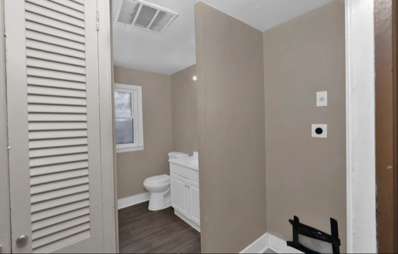 Building Photo - 114 Jay St