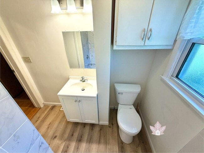 Building Photo - Charming 3-Bedroom Rental, Newly Updated! ...