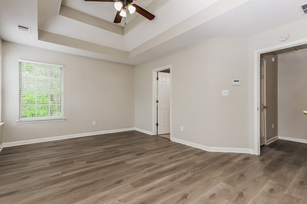 Building Photo - 105 Braelinn Creek Path