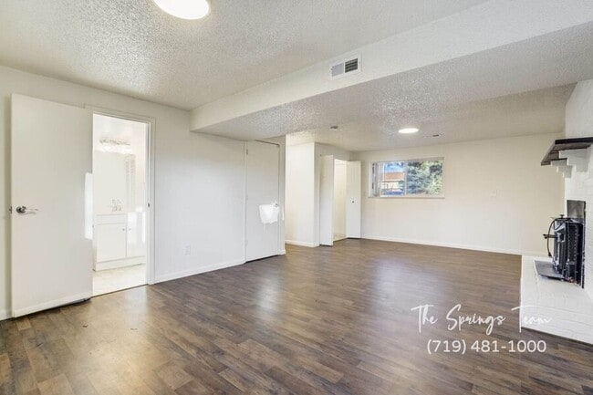 Building Photo - 7240 Sullivan Cir