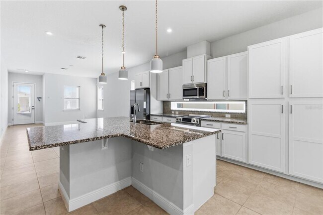 Building Photo - 13026 Stoddart Ave