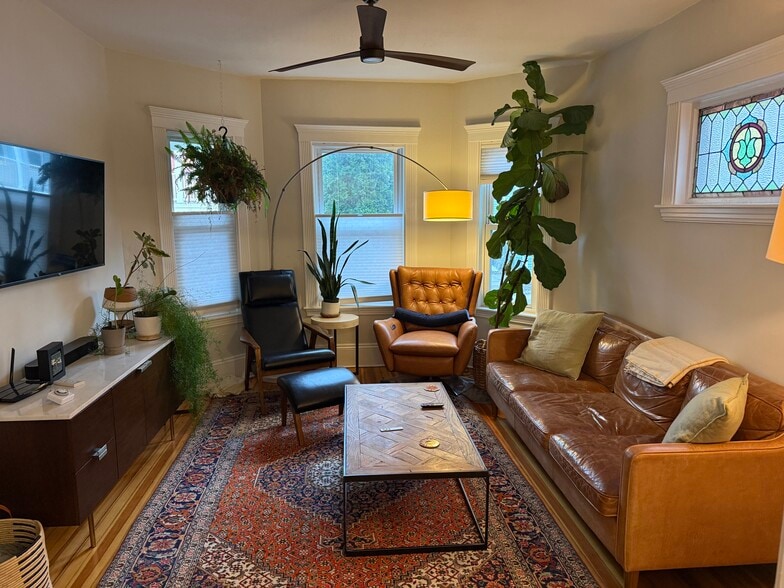 Building Photo - 16 Parkton Rd