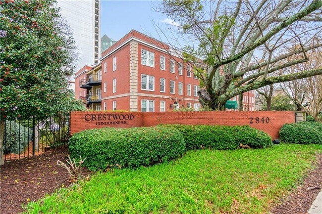 Building Photo - 2840 Peachtree Rd NW