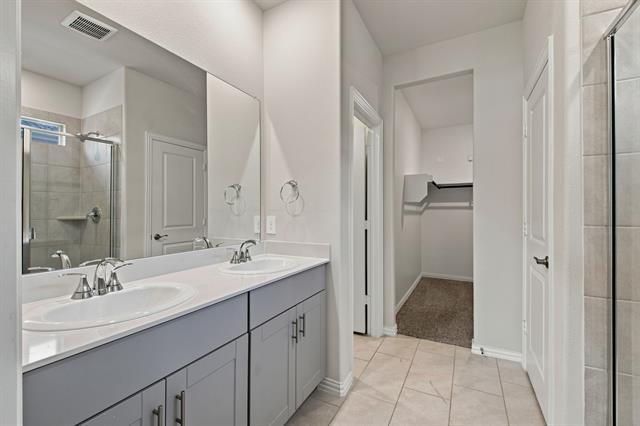 Building Photo - 810 Honeydew Ln