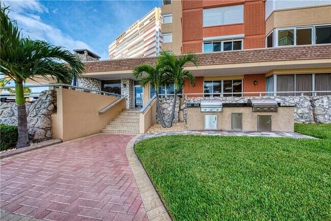 Building Photo - 17900 Gulf Blvd