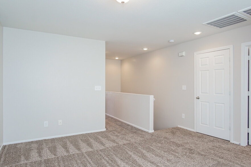 Building Photo - 3323 Fico Ave