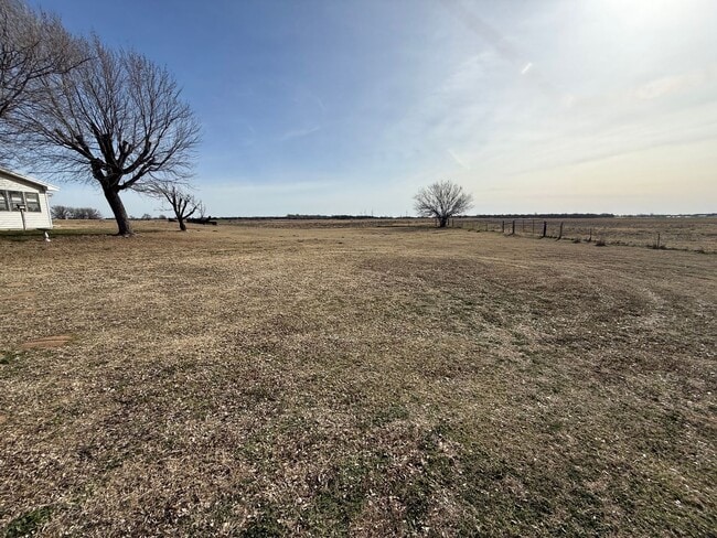 Building Photo - 61144 Bryan Rd