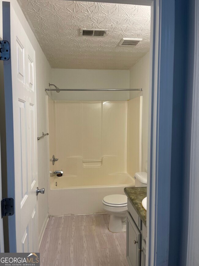 Building Photo - 11053 Aliyah Dr
