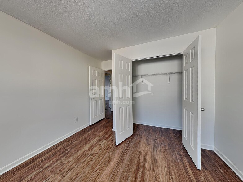 Building Photo - 1114 Corkscrew Way