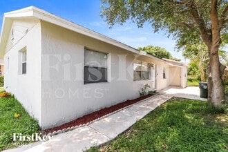 Building Photo - 220 Broward Ave
