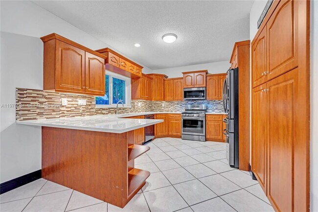 Building Photo - 15255 SW 108th Terrace