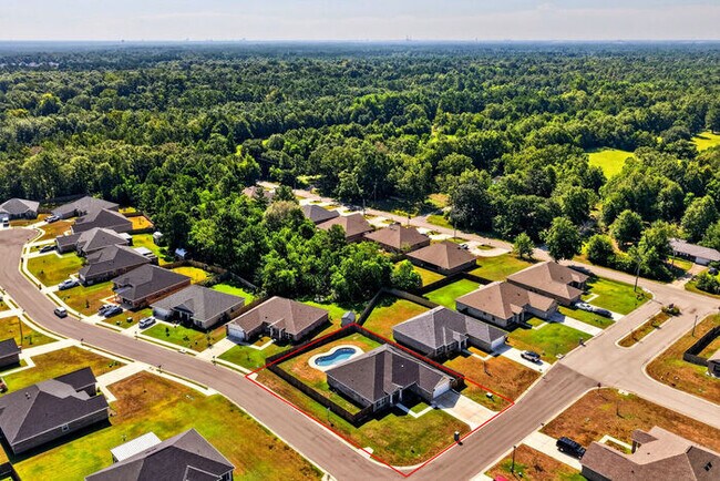 Building Photo - 15028 Emersyn Ln