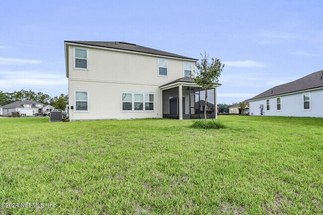 Building Photo - 660 Narvarez Ave