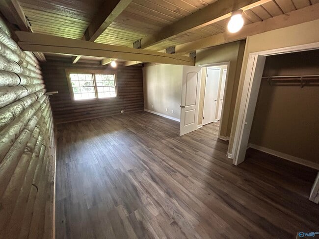 Building Photo - 4706 Whitehall Dr NW