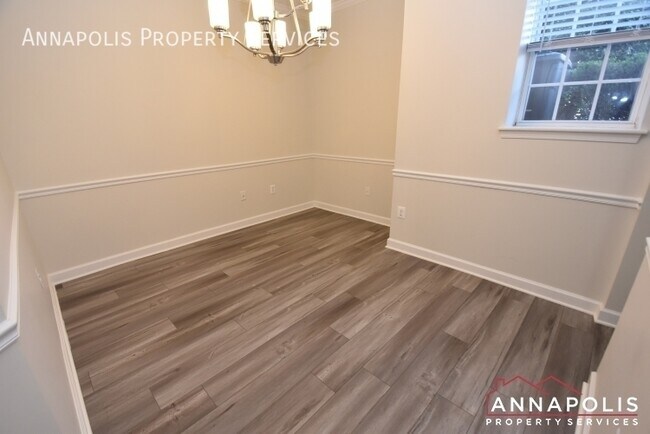 Building Photo - 8629 Willow Leaf Ln