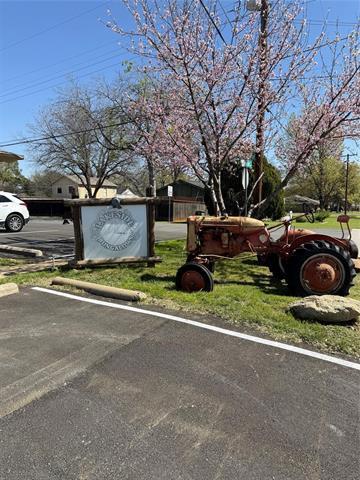 Building Photo - 1705 Chris Craft Dr