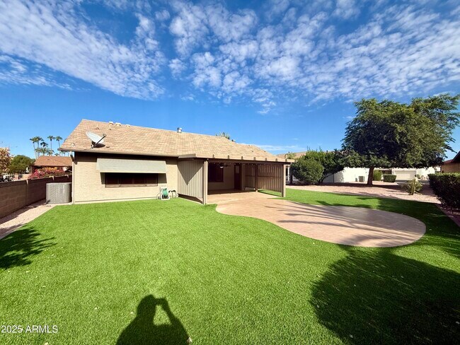 Building Photo - 7641 E Pueblo Ave