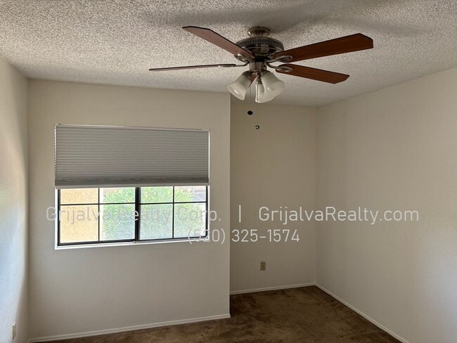 Building Photo - 1200 E River Rd