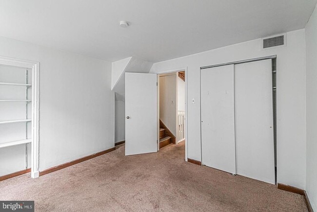 Building Photo - 2013 Moravian St
