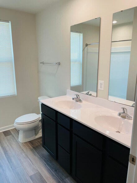 Building Photo - 5411 Vergo Rd